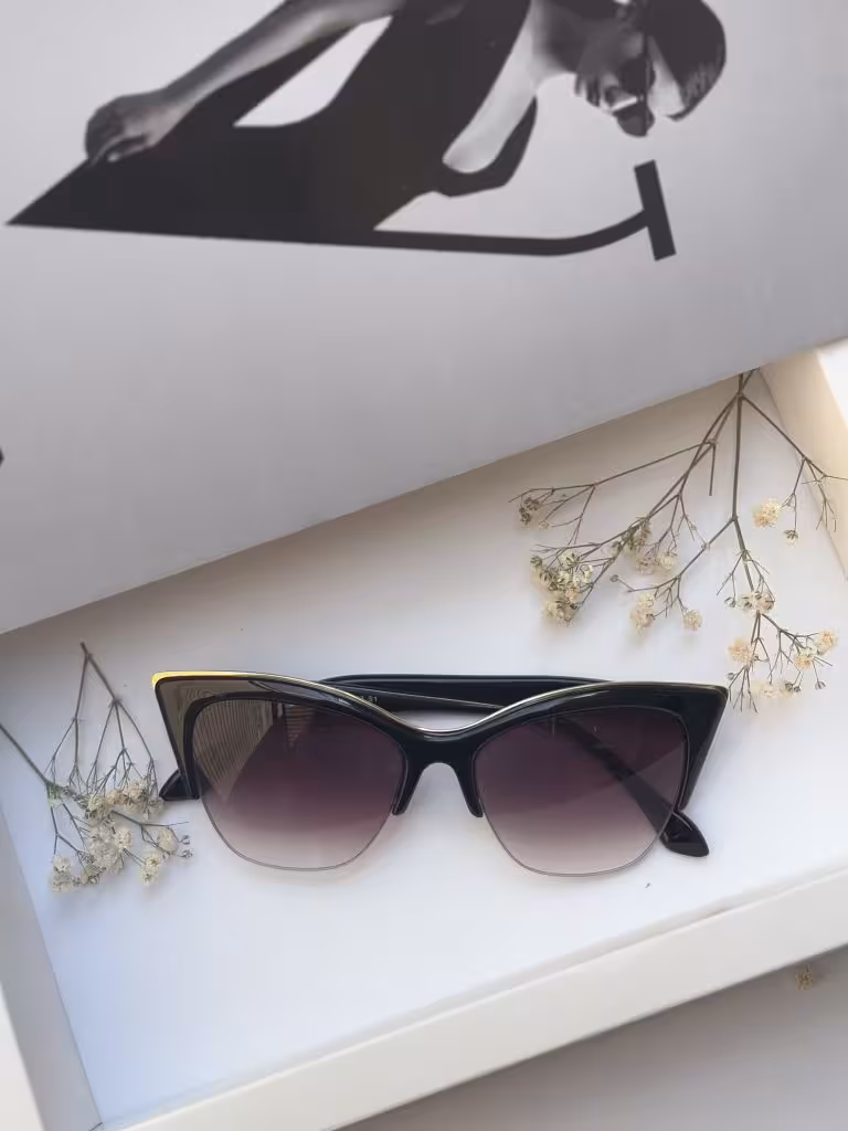 عینک آفتابی برند prada زنانه دخترانه ترند  یووی 400