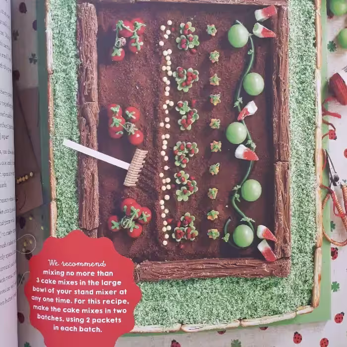 كتاب Best-ever Kids Cakes اثر جمعي از نويسندگان انتشارات Womens Weekly