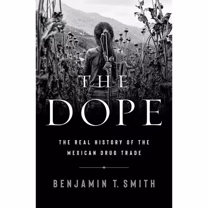 کتاب The Dope اثر Benjamin T. Smith انتشارات W. W. Norton and Company