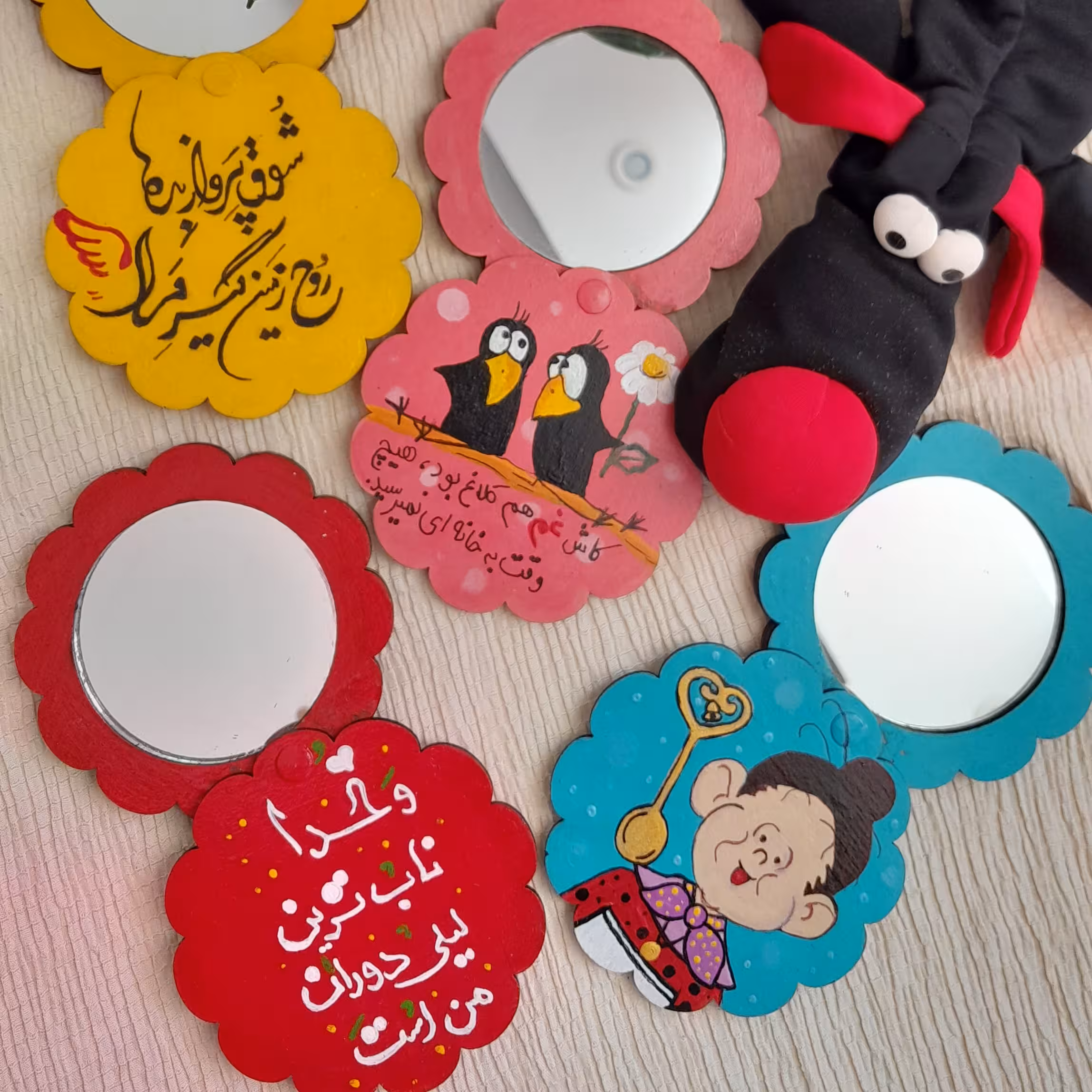 آینه دستی