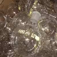 بالن 500سی سی روداژ دار ته گرد پس کرایه ارسال می شود 