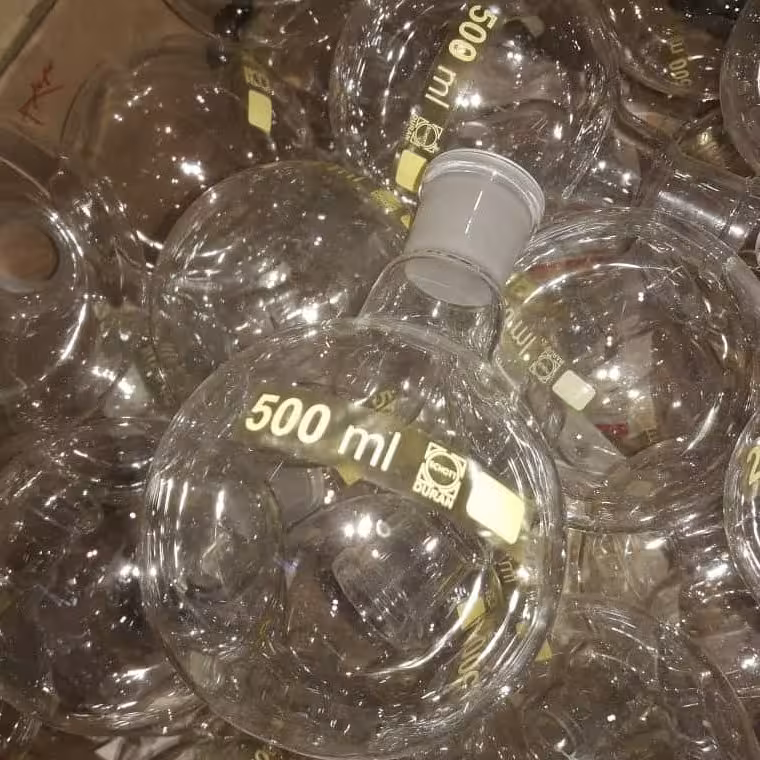 بالن 500سی سی روداژ دار ته گرد پس کرایه ارسال می شود