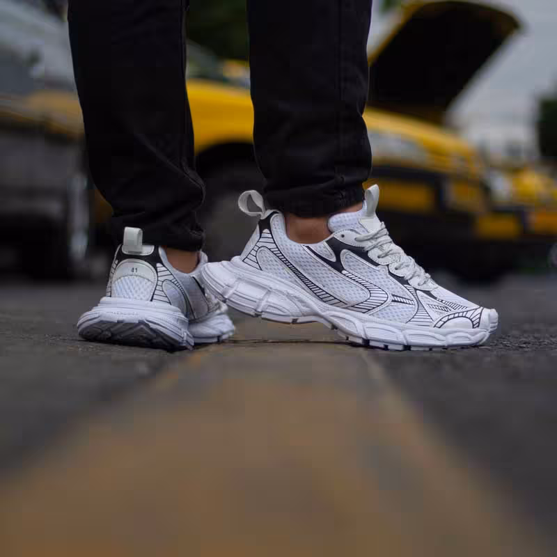 کتونی بالنسیاگا 3XL سفید کد 5357