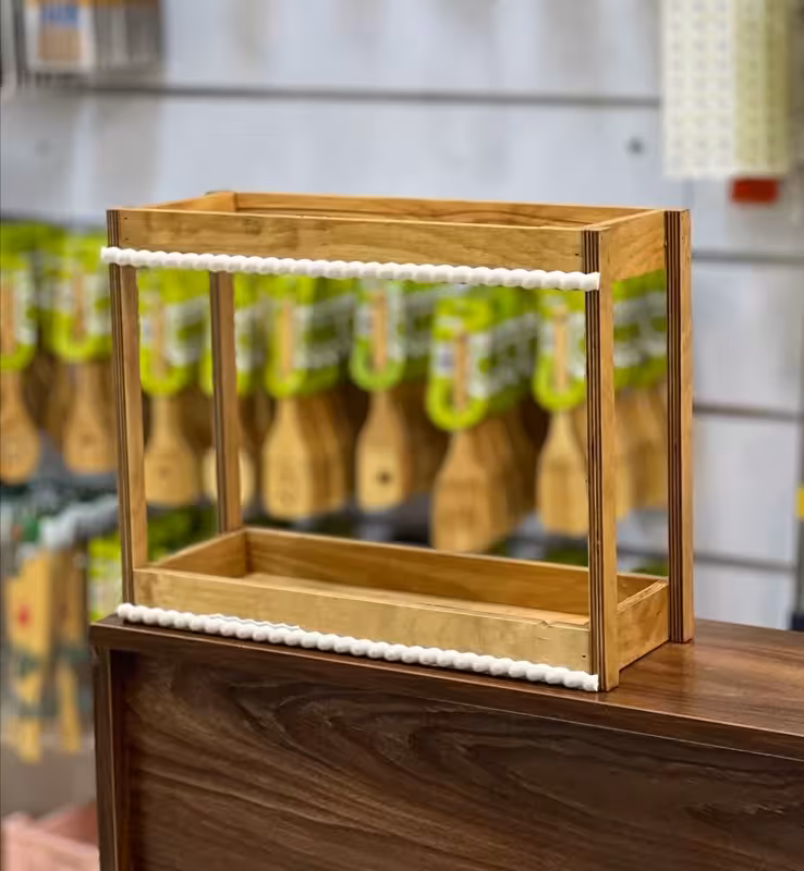 استند چوبی مستطیل دو طبقه کنفی (پست پیشتاز پس کرایه)