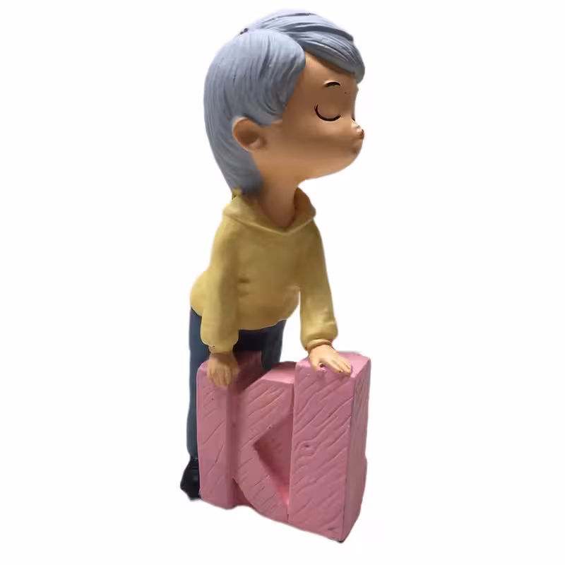 مجسمه مدل پسر شاد کد 01