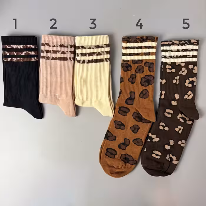 جوراب ساقدار الیت نوشته دار سری پلنگی