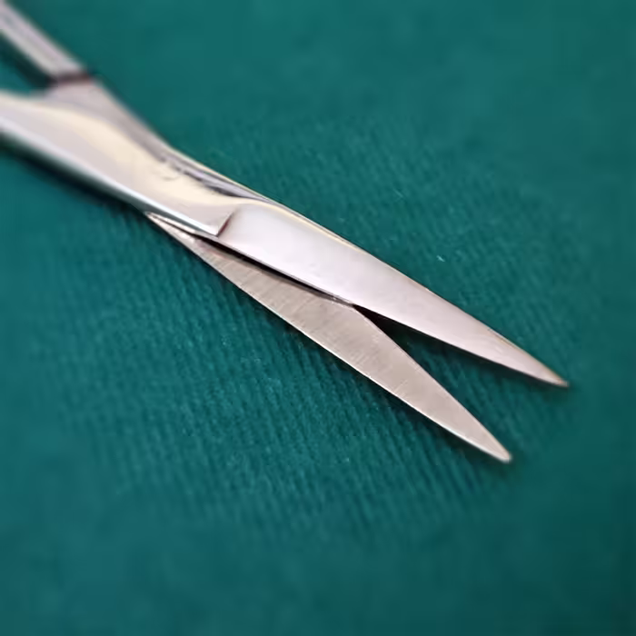 قیچی بخیه مدل M14