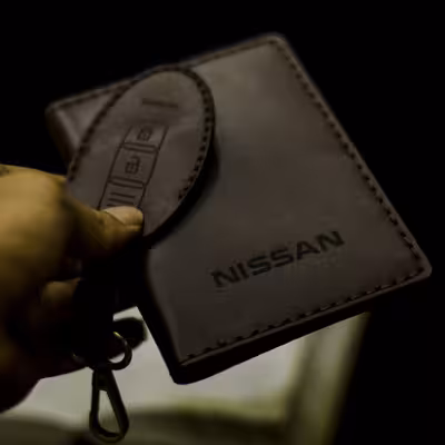 ست هدیه چرمینه اسپرت طرح نیسان کد 43027-B