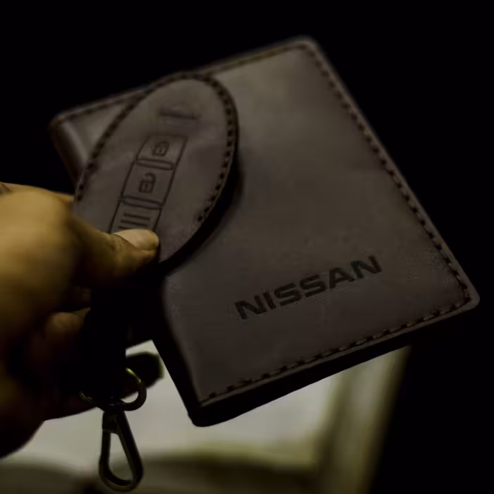 ست هدیه چرمینه اسپرت طرح نیسان کد 43027-B