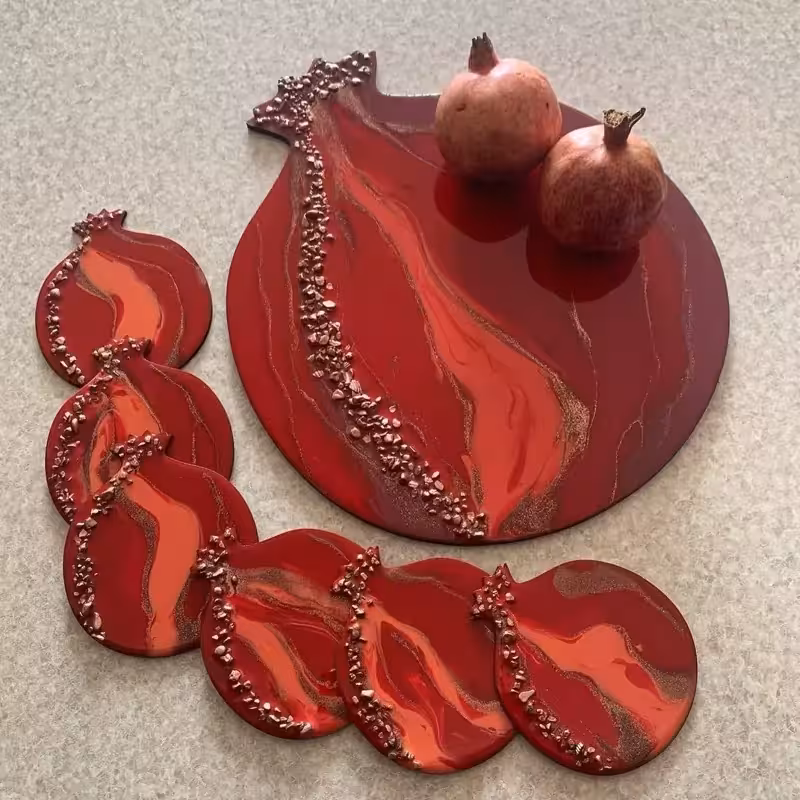 سینی و زیرلیوانی یلدا