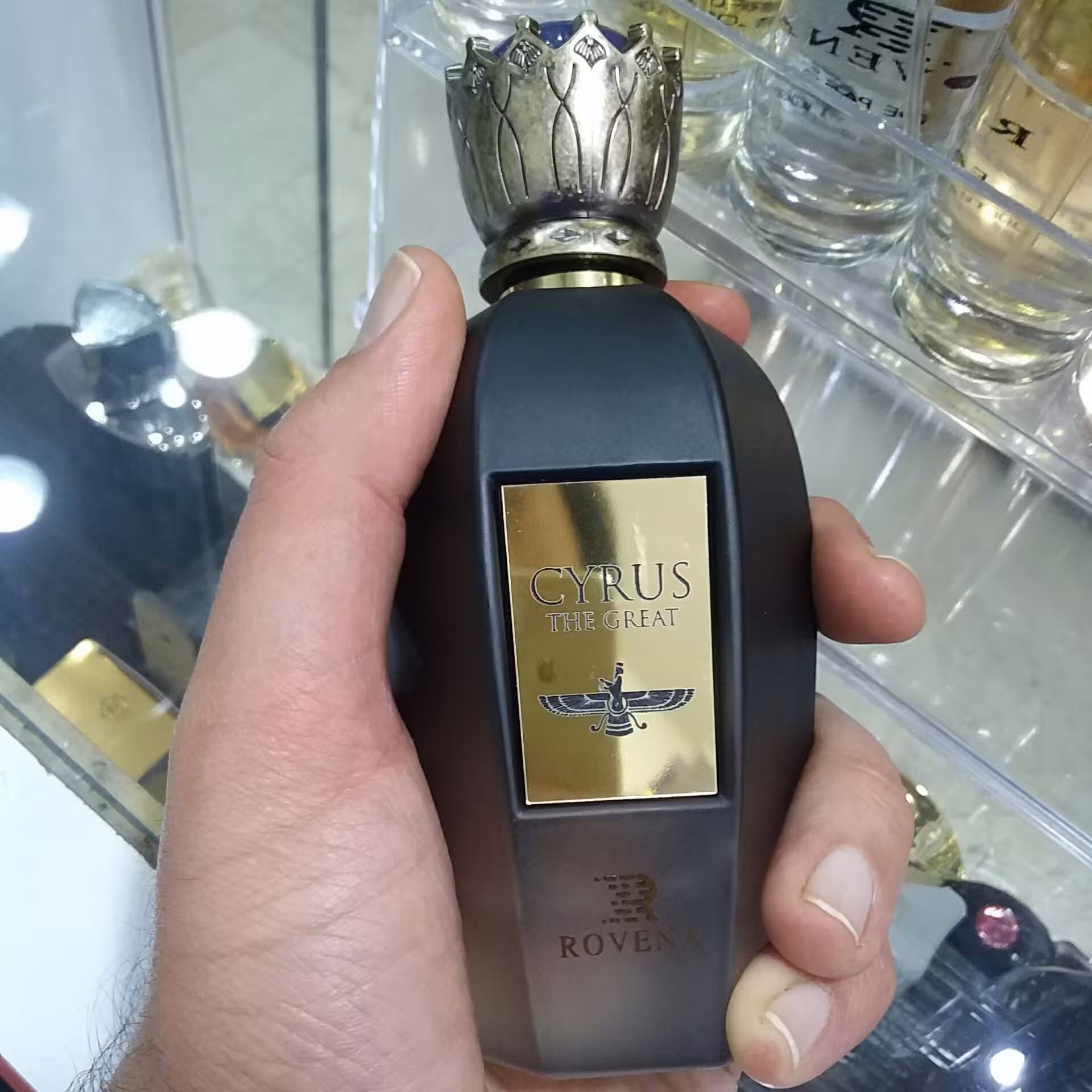 ادکلن 100میل کوروش کبیر شرکت روونا