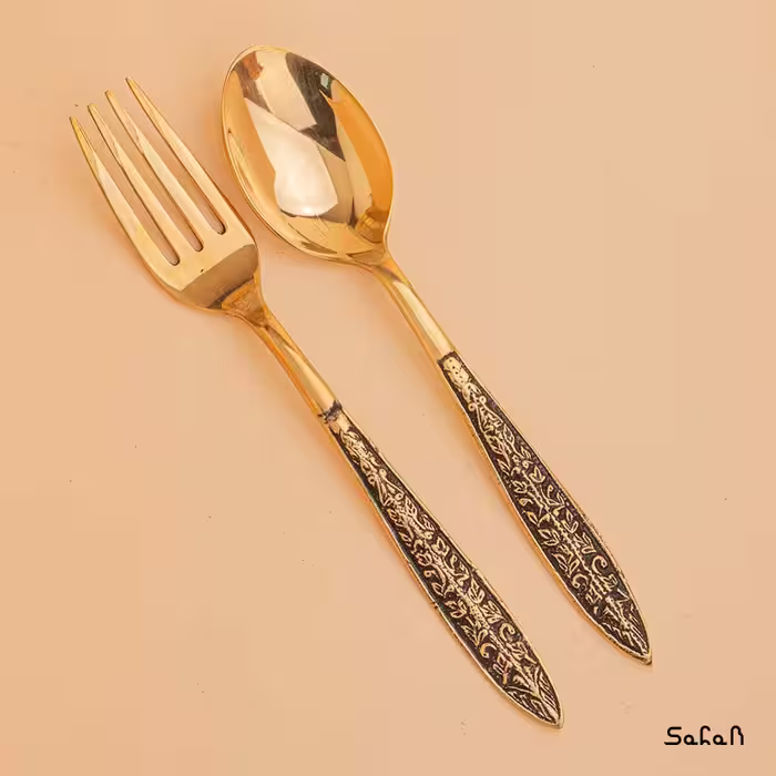 قاشق و چنگال غذا خوری برنجی هندی مدل نسیم