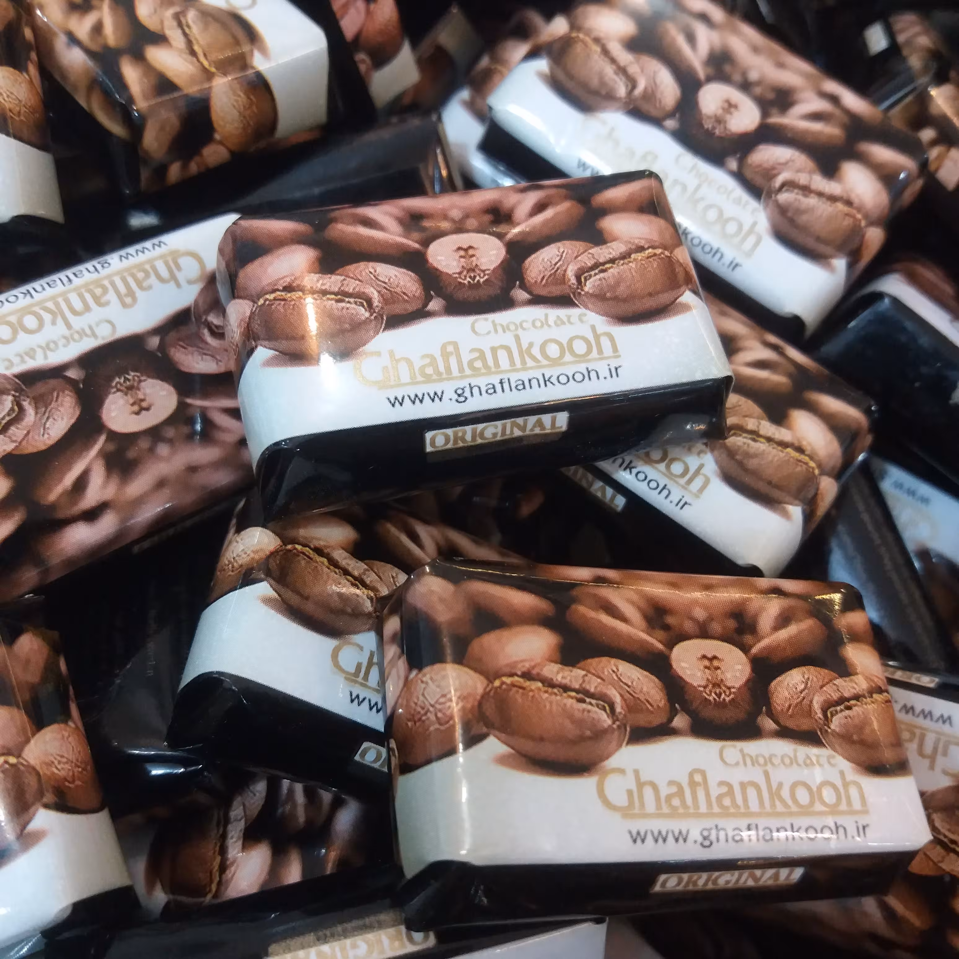  شکلات ناپولیتن قهوه قافلانکوه (یک کیلو گرم)  