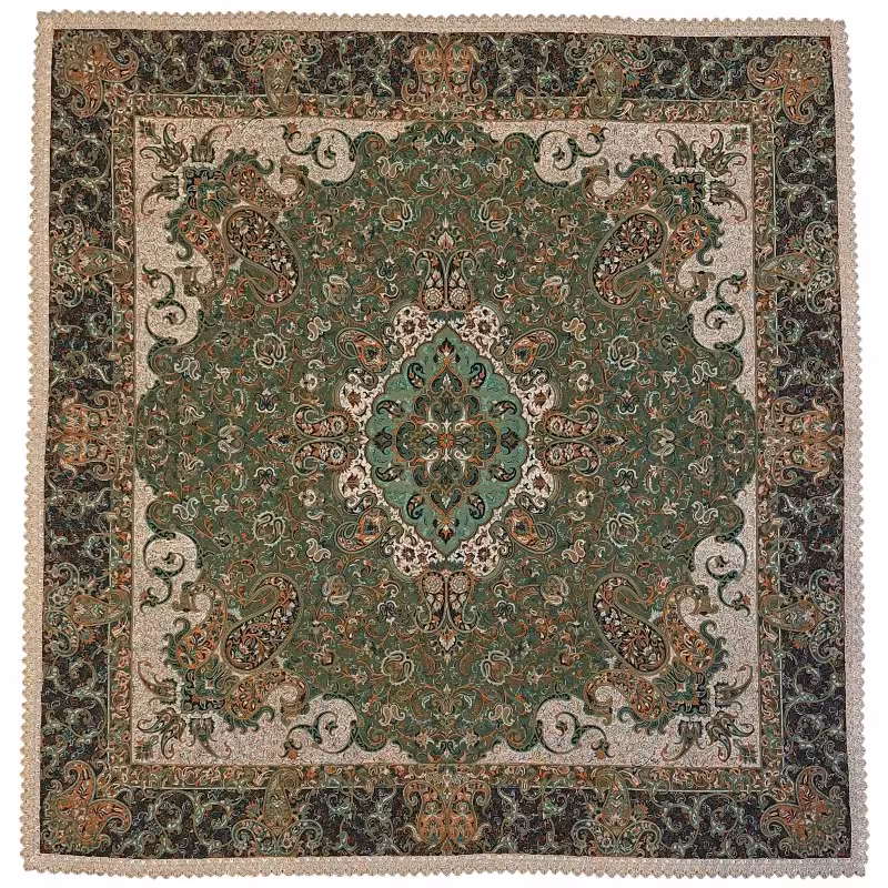 رومیزی مربع ترمه نفیس ابریشم کد TRM219 رنگ سبز آستر سبز لبه یراق دوزی