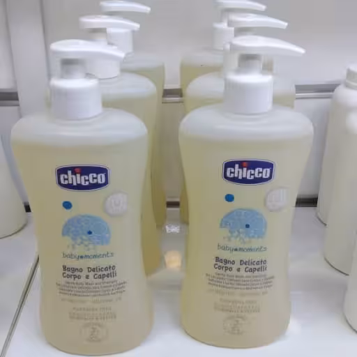 شامپو سر و بدن چیکو Chicco حجم 500 میل کارتن 6 عددی