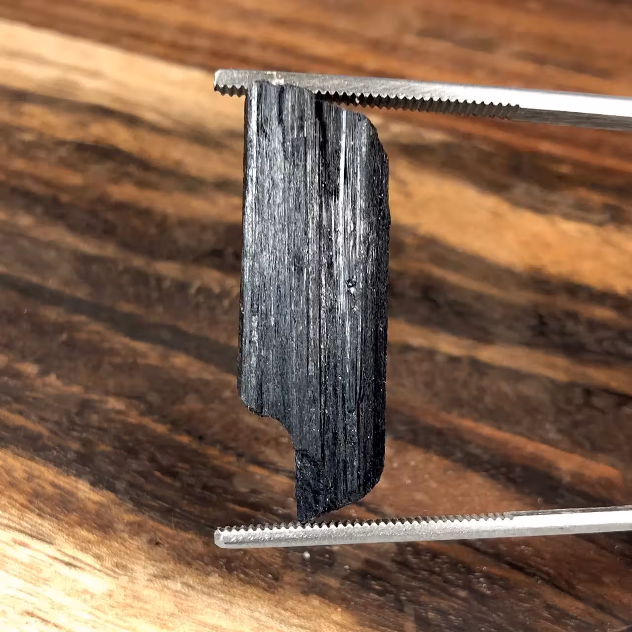 خرید سنگ تورمالین سیاه اصلی 250898