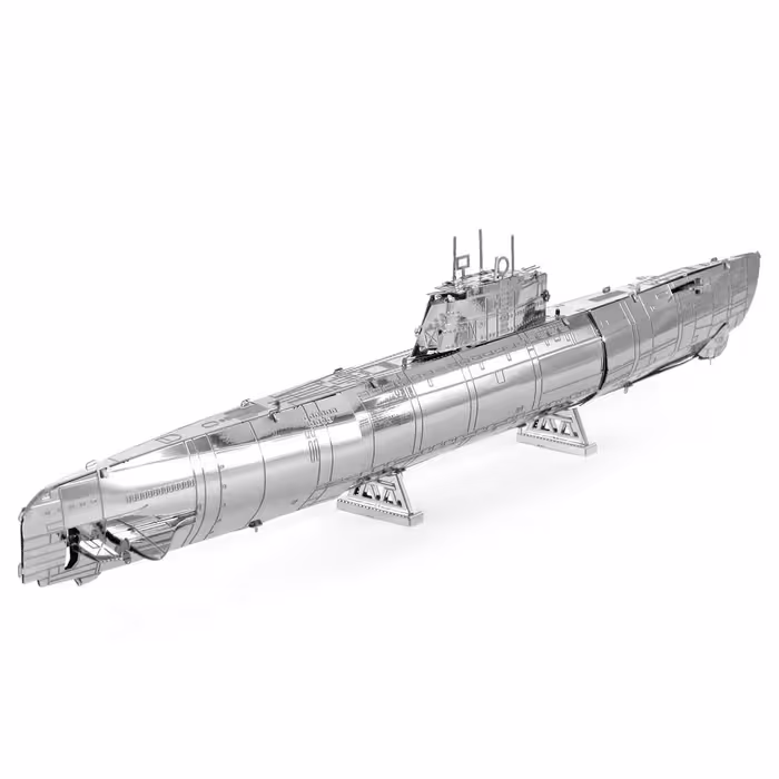 ساختنی مدل German U Boat Type XXI