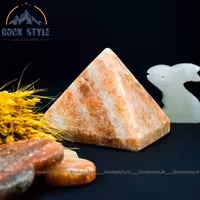 آباژور سنگ نمک هرم کد 110.0001 (چراغ خواب دکوری)