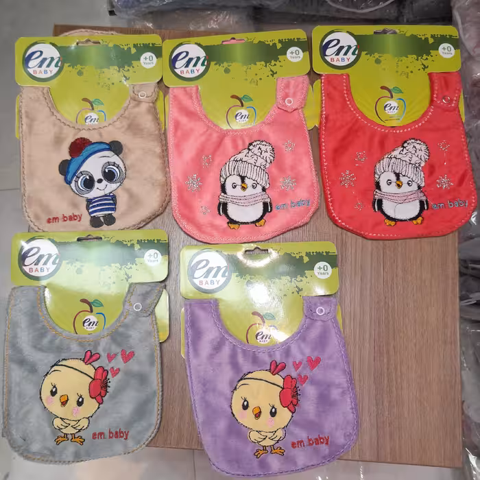 پیش بند مخمل کوچک