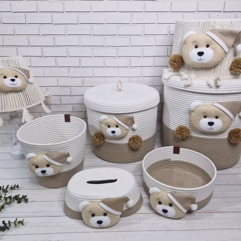 باکس لوسیون اتاق کودک مکرومه طرح خرس کلاه دار