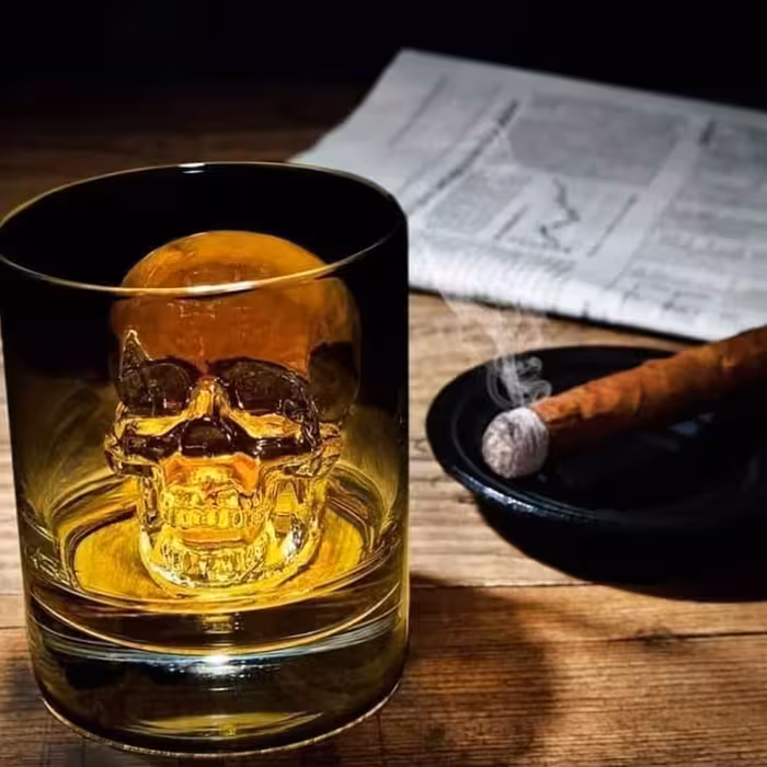 قالب یخ جمجمه یا اسکلت  و قالب پاستیل جمجمه یا قالب ژله در بسته 2عددی در پلاسکو دهقان