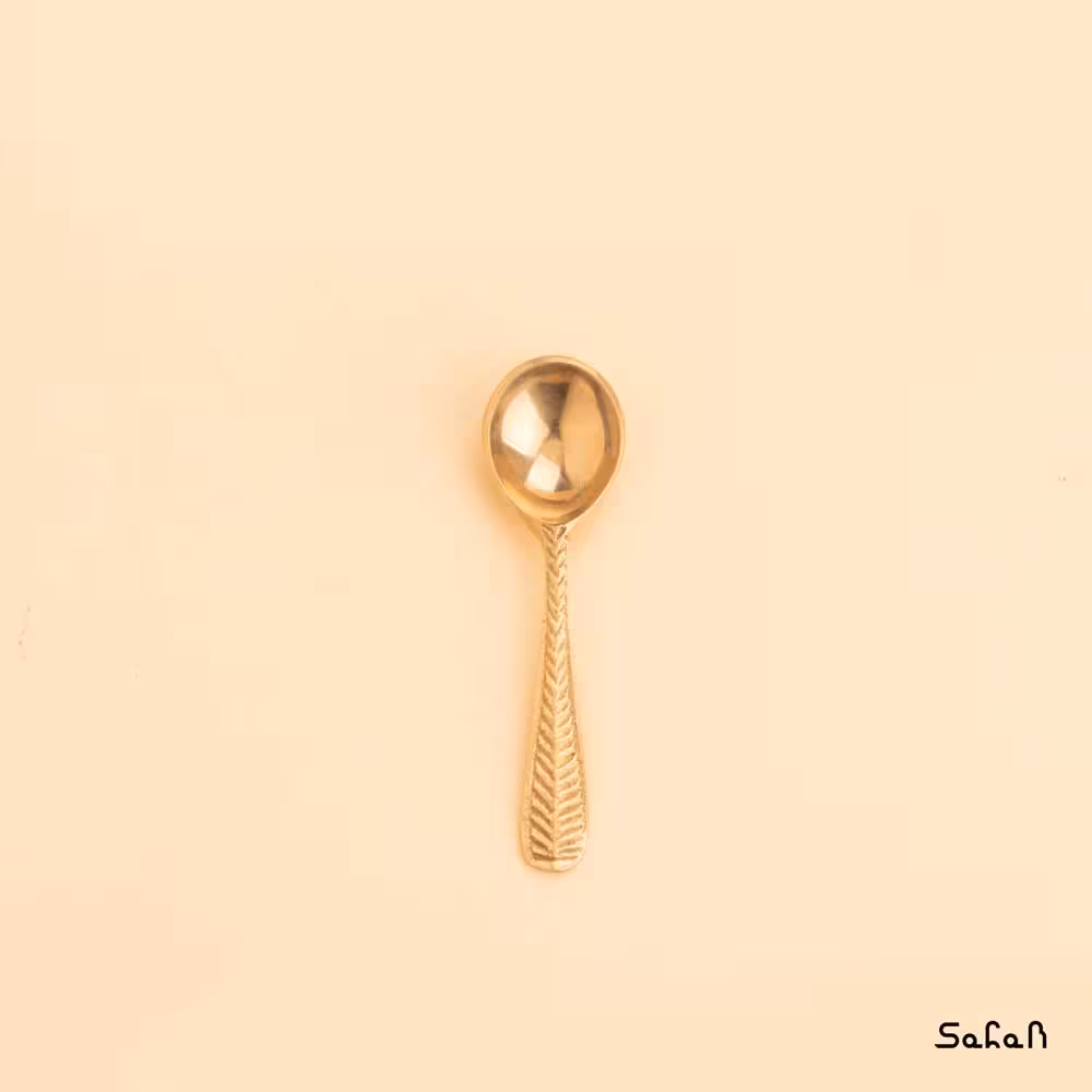قاشق ادویه برنجی طلایی مدل کاج