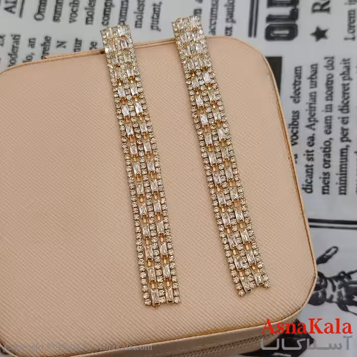 گوشواره جواهری مدل آویز نگیندار رنگ طلایی کد GSH152121W