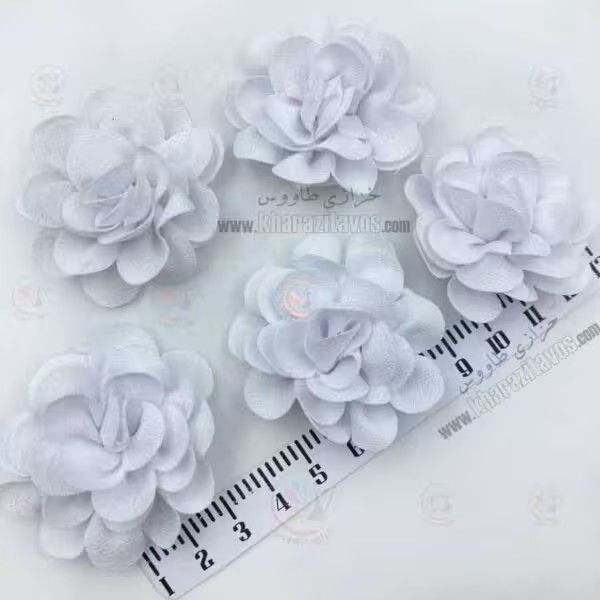 گل رز پارچه ای سفید 4 سانت