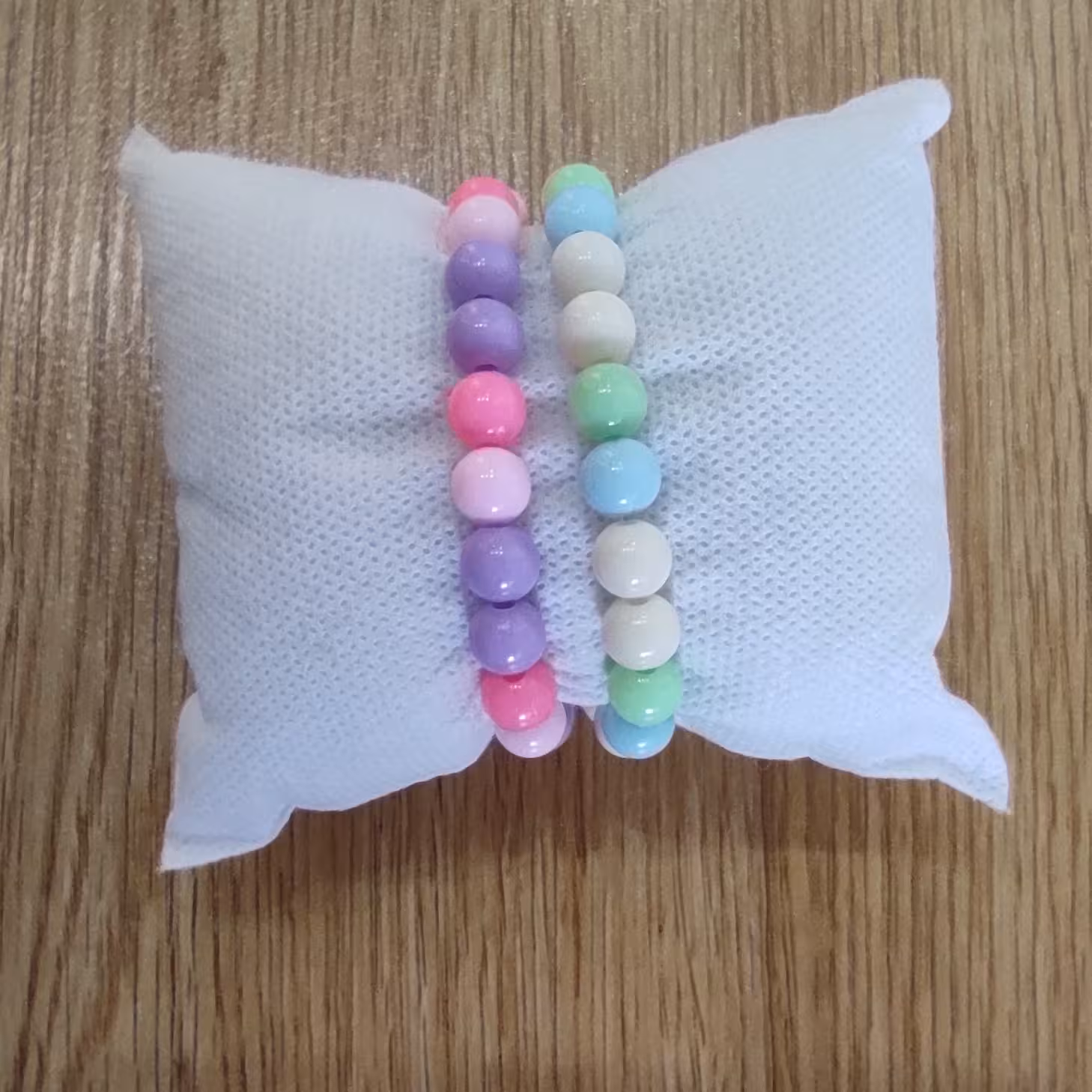 دستبند مهره ای رنگی 