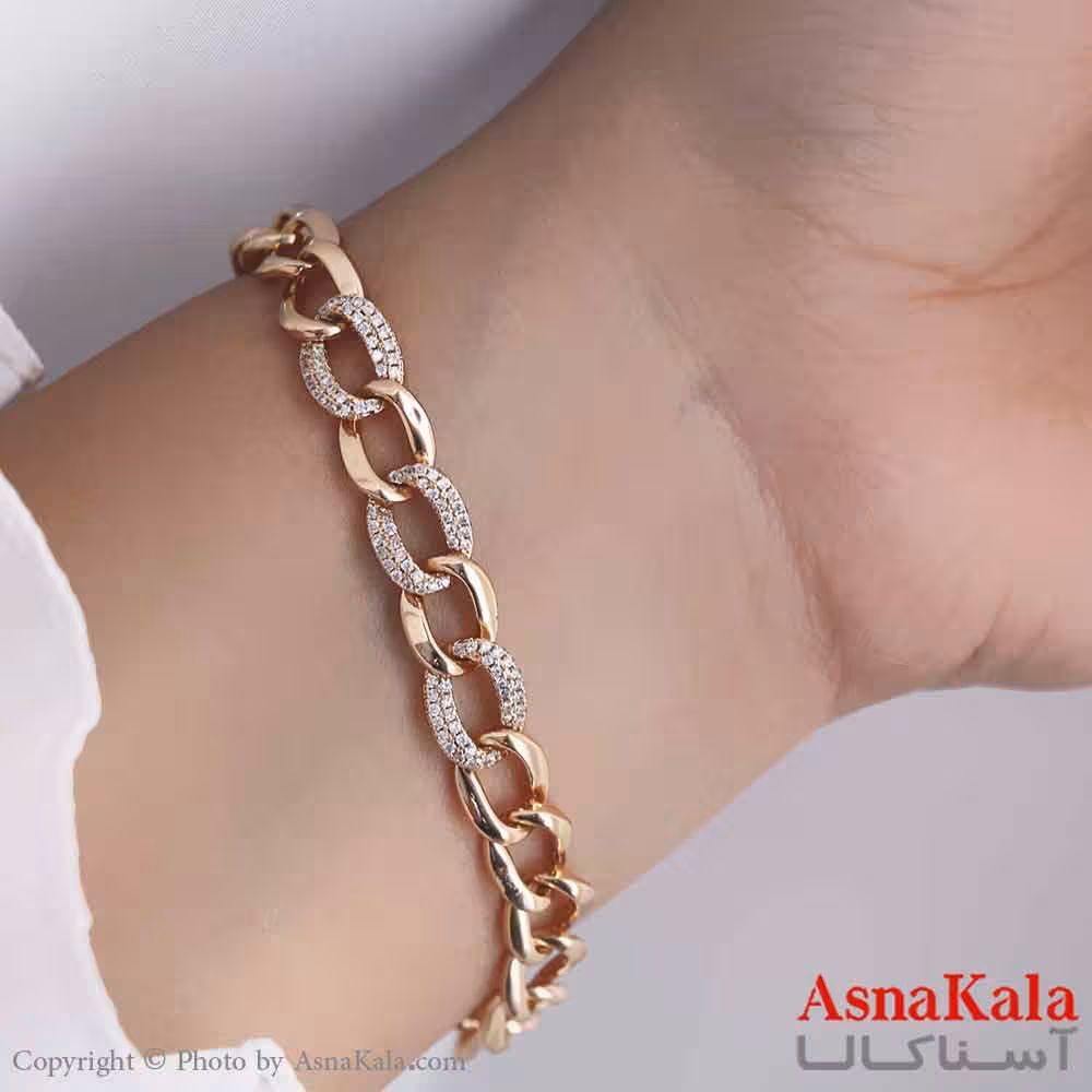 دستبند زنانه ترند برند ژوپینگ Xuping مدل کارتیر نگینی  کد DSB18713W