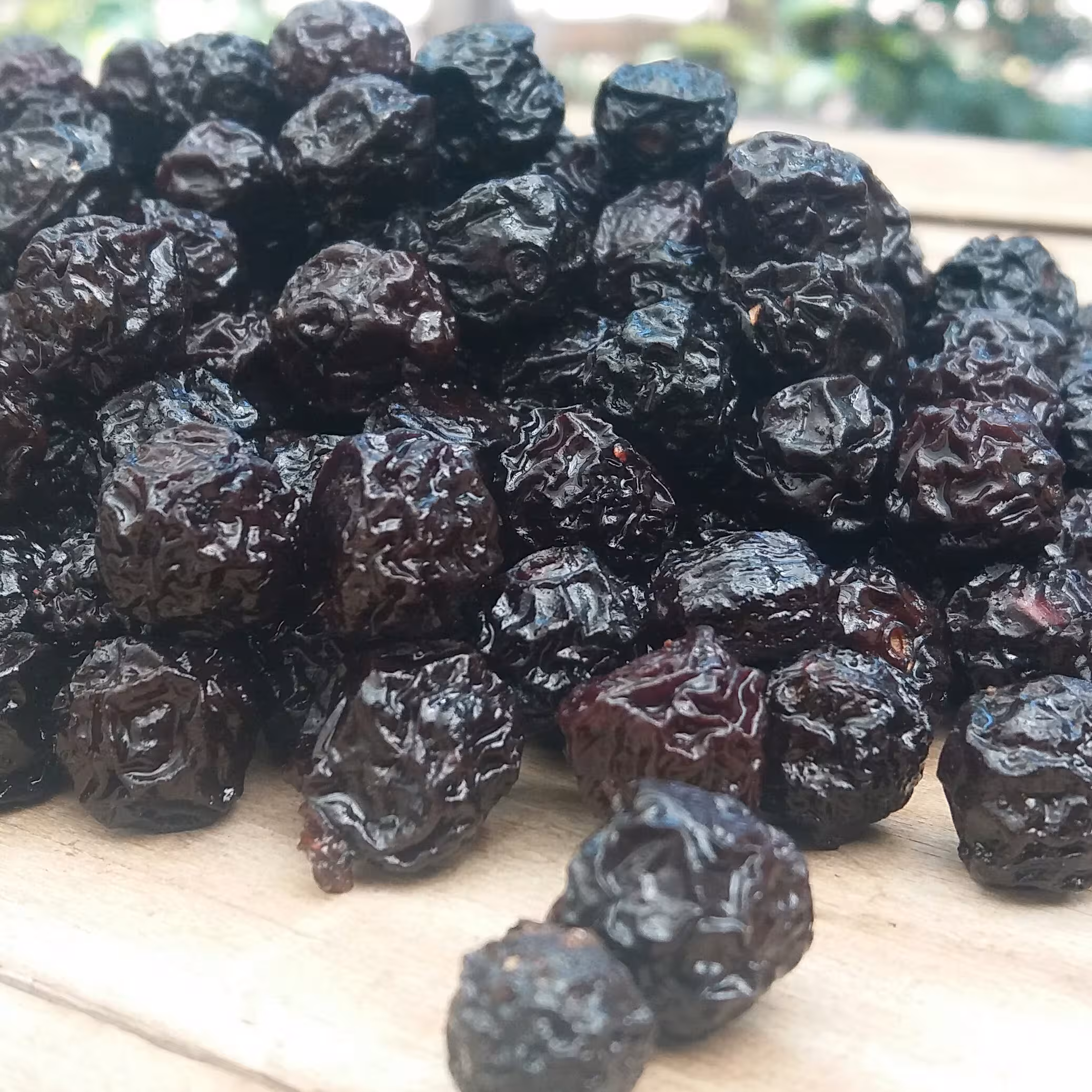 آلبالو خشک گوشتی بسته نیم کیلو گرمی