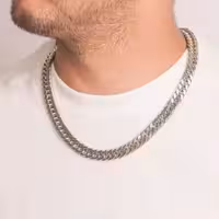 زنجیر مردانه کارتیر . طراحی کلاسیک ایتالیایی . نقره ای.