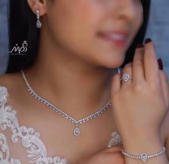 💍سرويس جواهری لاکچري  خاص و زيبا(گردنبند ، گوشواره ، دستبند) (S_6030)‌‌‌‌‌‌ ‌