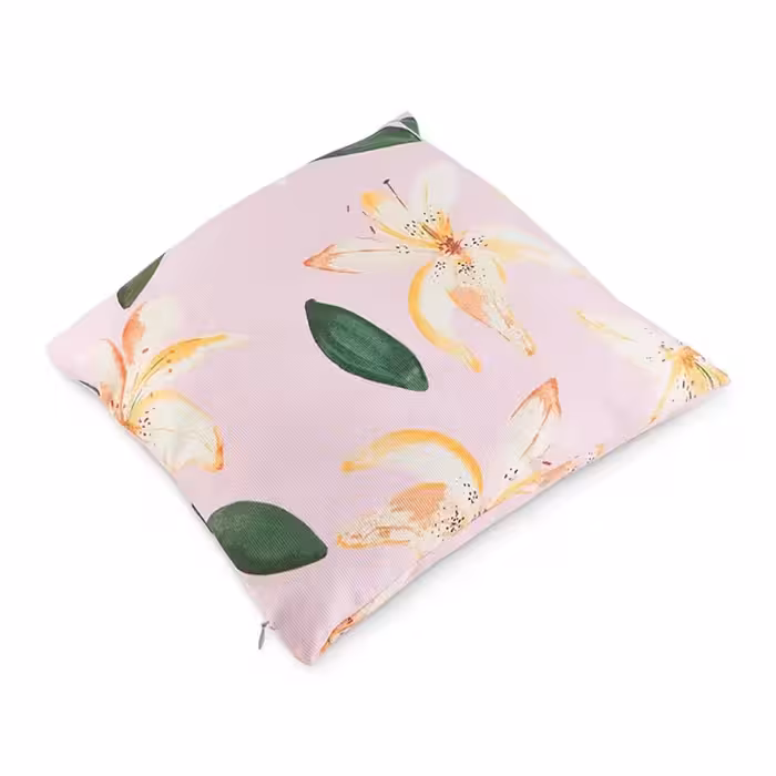 کاور کوسن طرح گل چیبو