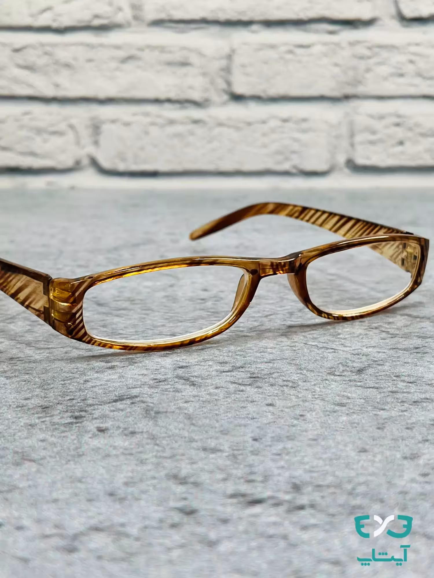 عینک مطالعه شکلاتی شیشه ای
