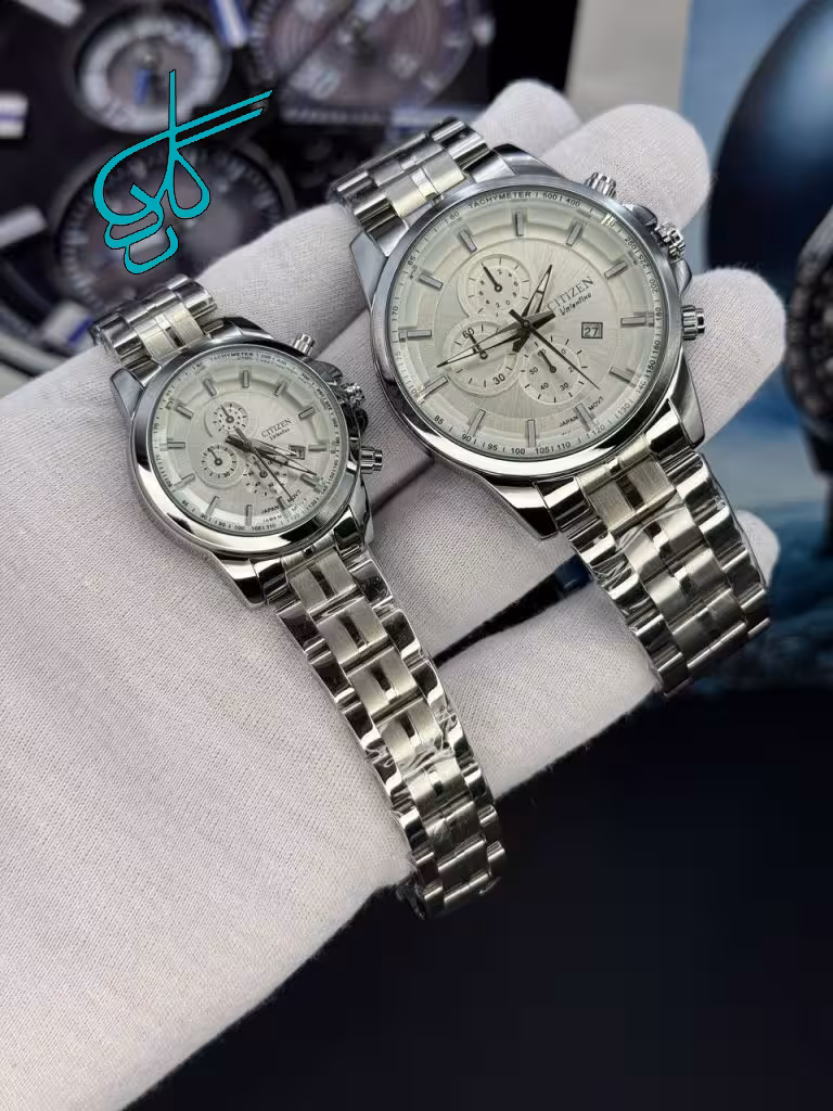 خرید ست ساعت مردانه و زنانه فلزی سیتیزن ولنتینو طرح کرنو موتور میوتا ژاپن شیشه تراش ضدآب کد 2116847 - ردگل