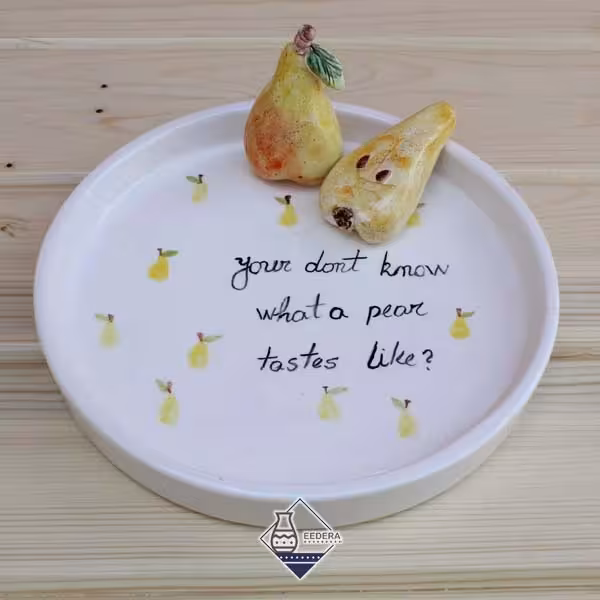 بشقاب سرو برجسته طرح گلابی