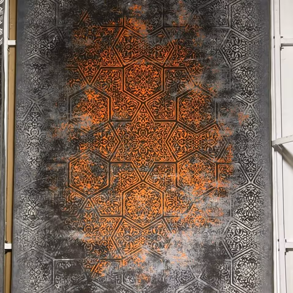 فرش طرح وینتیج (کهنه‌نما)، 400 شانه تراکم 1800 نخ  پنبه اکرلیک برجسته، 3 ×2(6 متری)