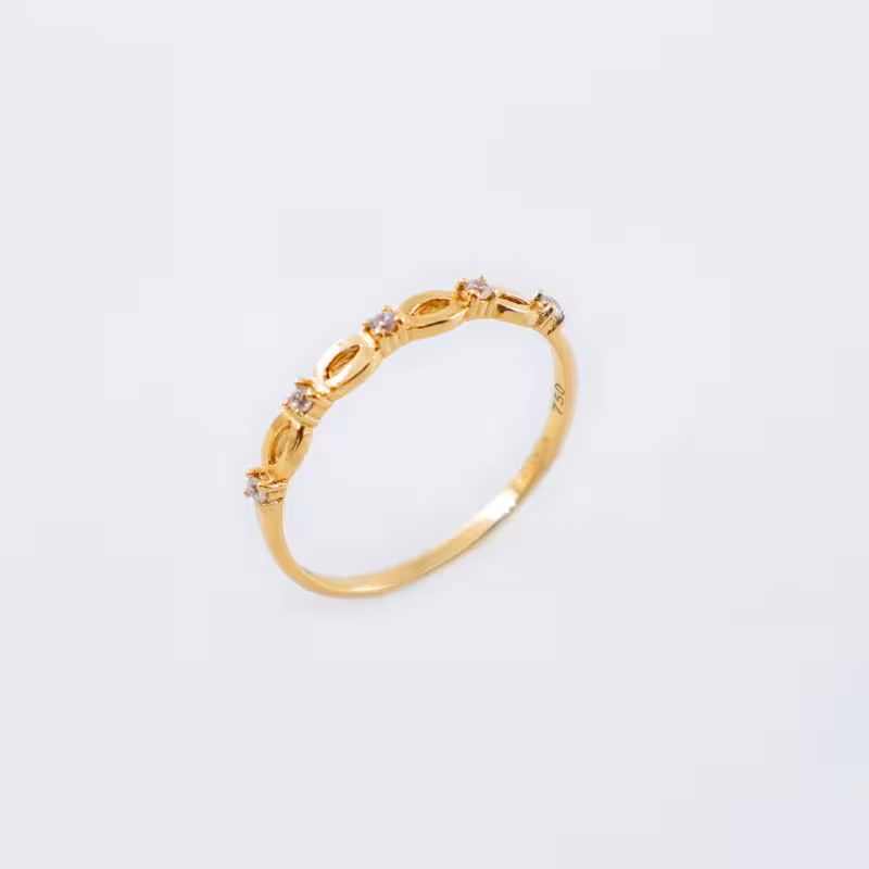 انگشتر نگین دار