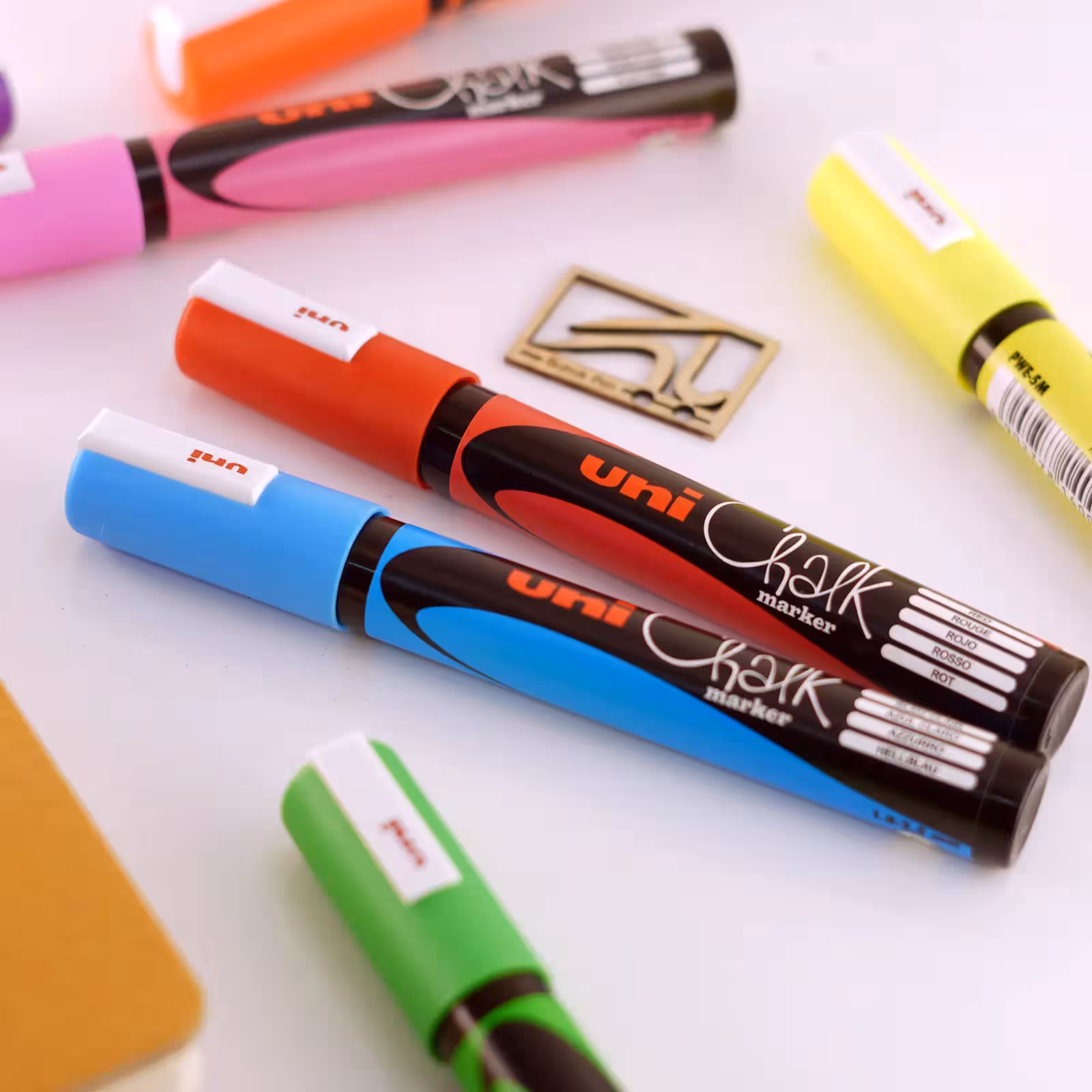 ماژیک گچ گلس برد یونی بال سرگرد UNI BALL Chalk marker PWE 5M