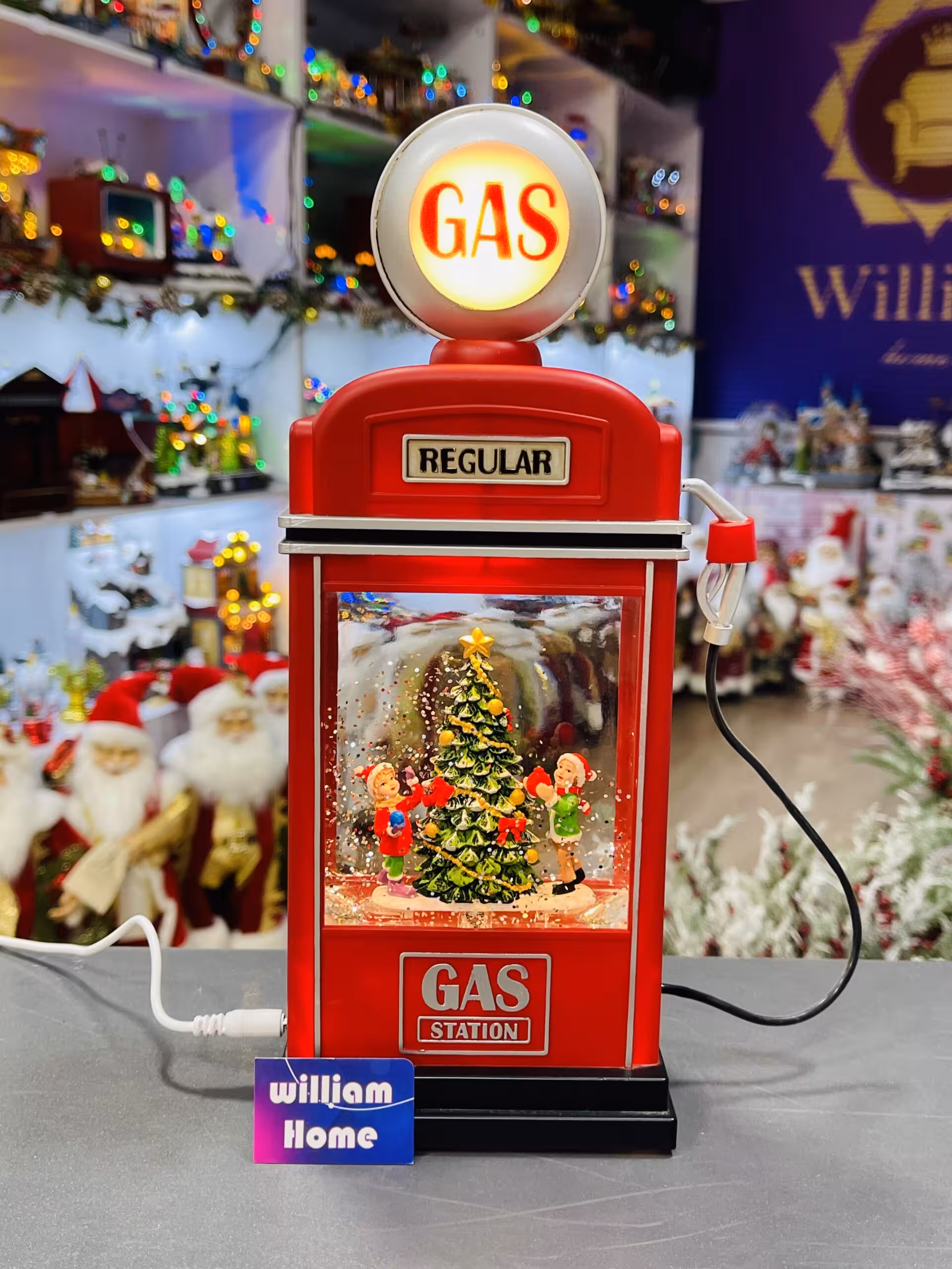 پمپ بنزین موزیکال بچه ها و درخت کریسمس