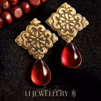 گوشواره لعل سرخ