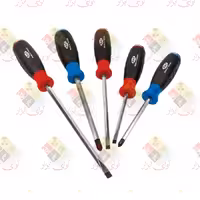 پیچ گوشتی ضربه خور 5 عددی AKT مدل 65007