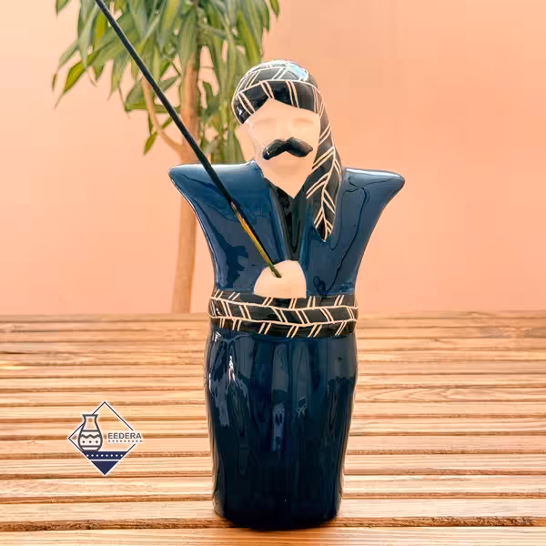 عودسوز مجسمه مرد کورد (کرد) رنگ قهوه ای آبی