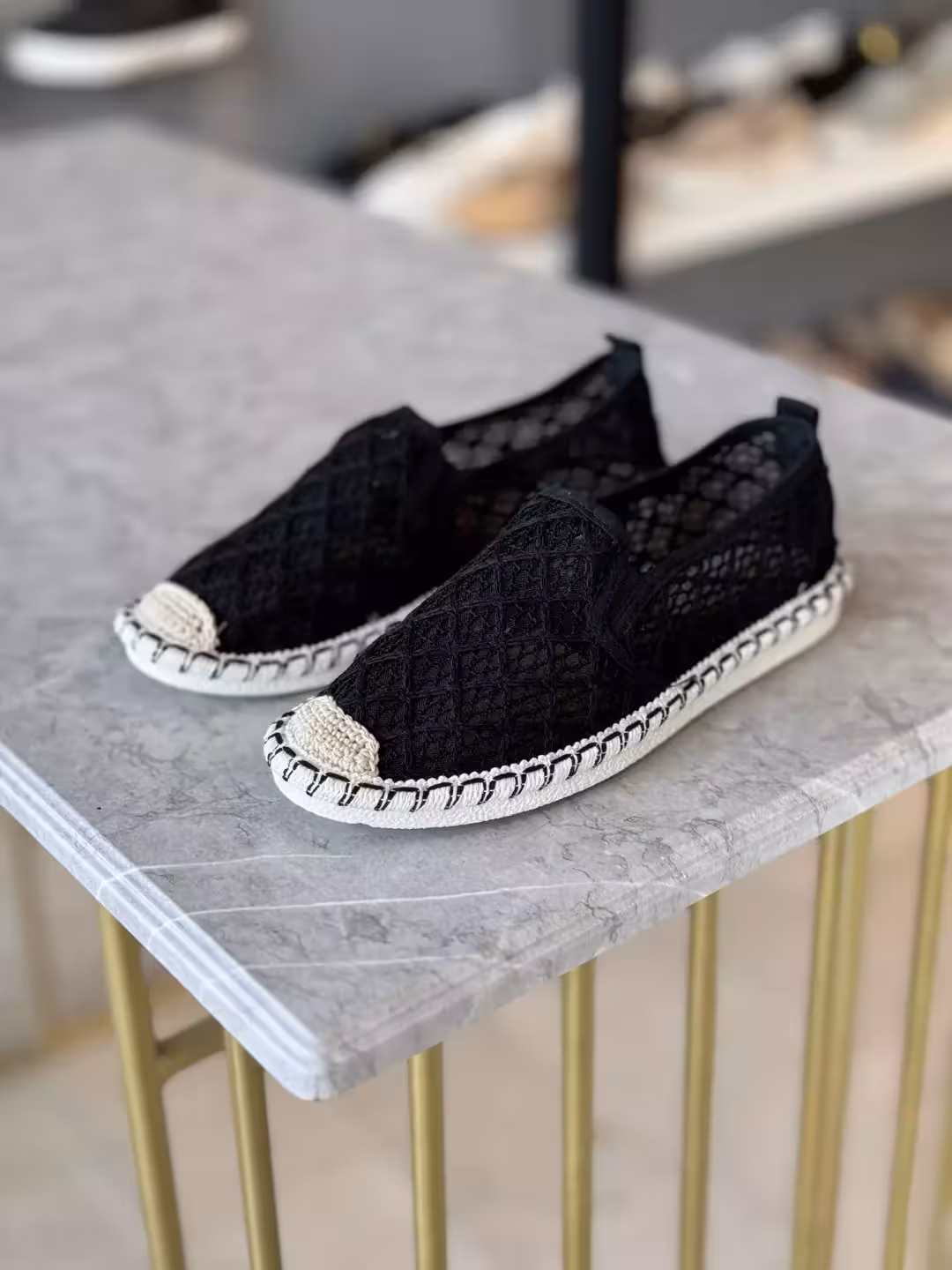 ونس کنفی وارداتی فول طبی کد M5355 رنگ مشکی سایز 41