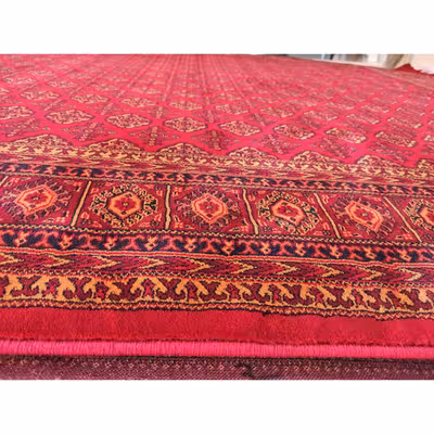 فرش ماشینی زمرد مشهد مدل کهنه نما زمینه لاکی