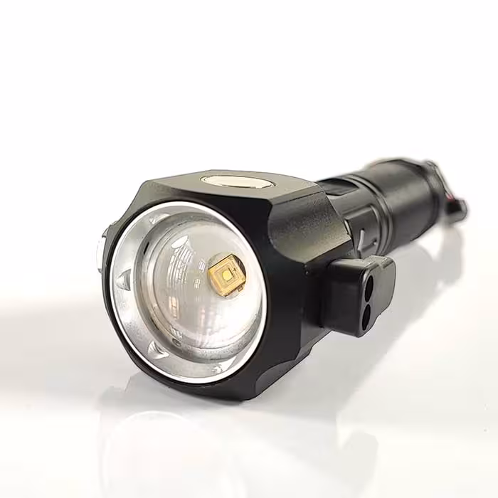 چراغ قوه شارژی چند کاره LED دار multifunctional