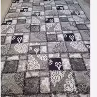 کناره گلیم ماشینی کاشان کد301سایز2در90(هزینه ارسال باخریداروپس کرایه میباشد)