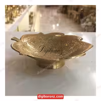 ظرف برنجی  ساخت هندوستان طرح برگ 15 سانت با کیفیت بالا (ظرف برنزی)