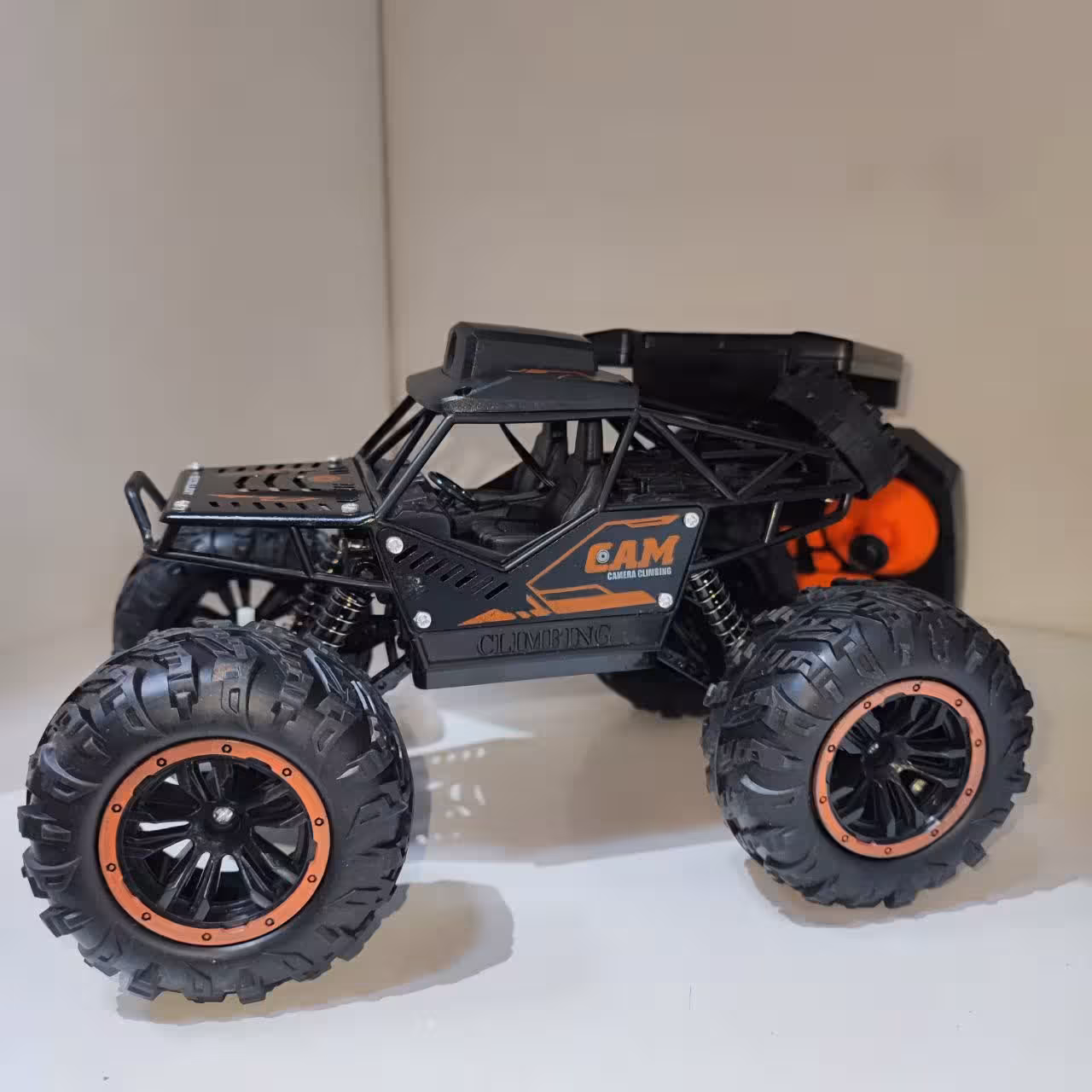 ماشین دوربین دار